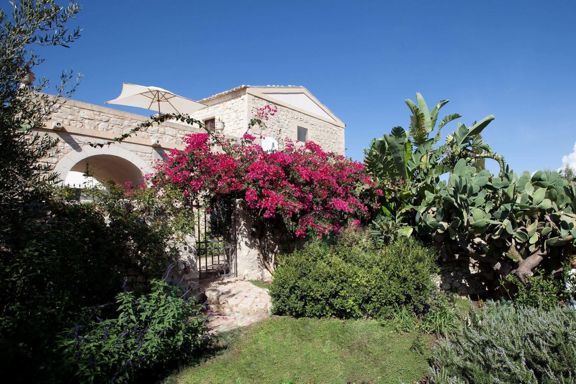 Tenuta Cammarana Donnafugata